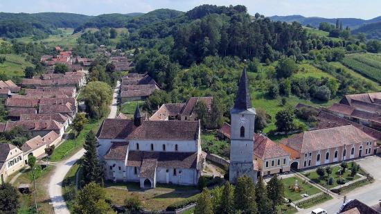 Biserica fortificată din Richiș